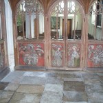 Screen with paintings